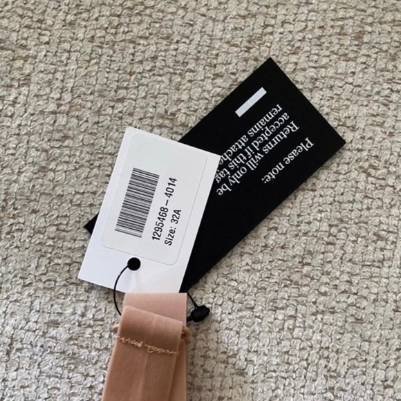 NWT Skims Naked Plunge Bra Honey 32A‎ - Picture 5 of 5